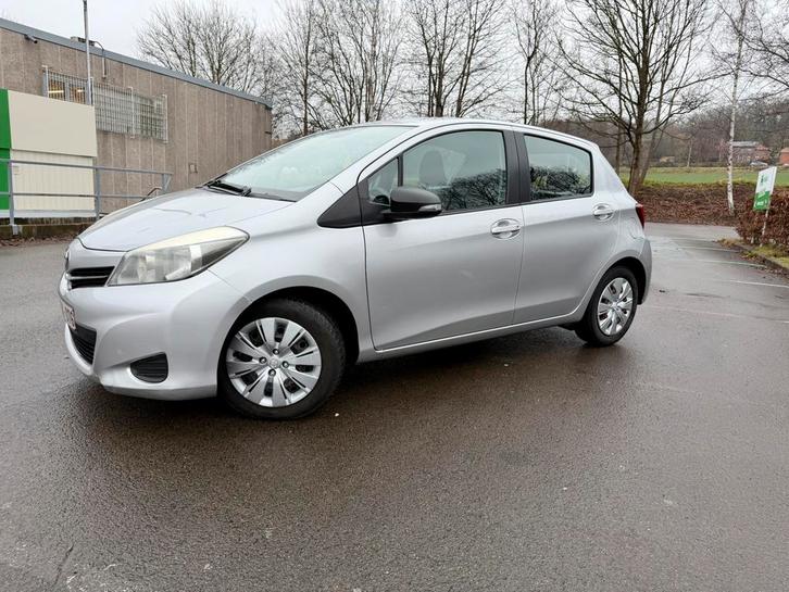 Toyota yaris 1.4d diesel boite manuelle, Auto's, Toyota, Particulier, Yaris, Apple Carplay, Diesel, Euro 5, Stadsauto, 5 deurs