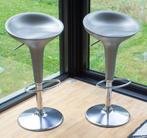Magis Bombo hoge kruk (2 stuks) italiaans design, Huis en Inrichting, Barkrukken, Ophalen, Gebruikt, 60 tot 90 cm, In hoogte verstelbaar