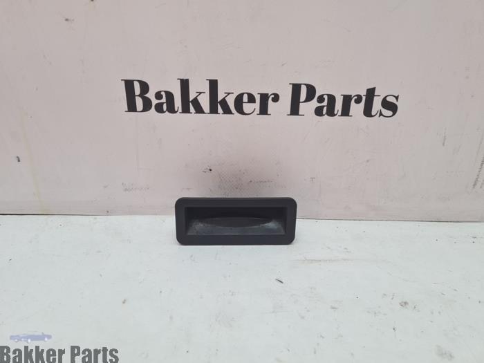 Handgreep Achterklep van een Ford Fiesta, Auto-onderdelen, Carrosserie, Ford, Gebruikt, 3 maanden garantie