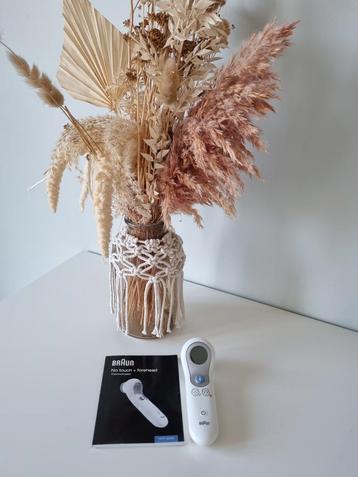 Braun no touch voorhoofdsthermometer  beschikbaar voor biedingen