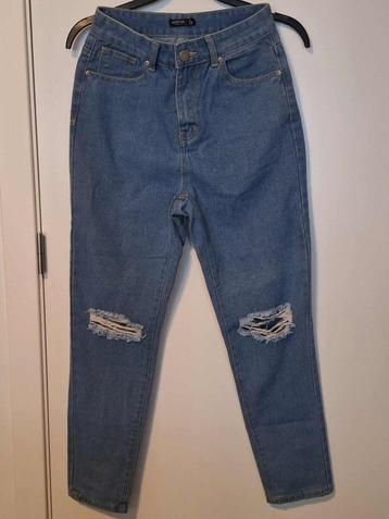 Vêtement/Pantalon beschikbaar voor biedingen