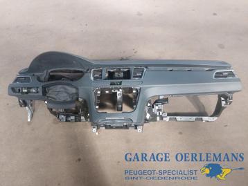 dashboard peugeot 508 sedan beschikbaar voor biedingen