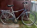 Thompson, Fietsen en Brommers, Ophalen