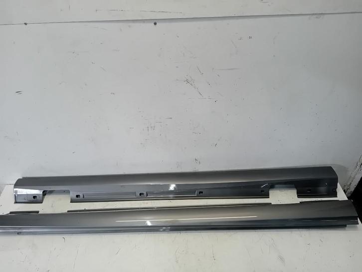 SIDESKIRT SET Mercedes-Benz B (W246) (A2466901440), Auto-onderdelen, Carrosserie, Mercedes-Benz, Gebruikt