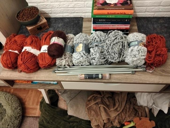 Breiwol breinaalden haakpennen, Hobby en Vrije tijd, Breien en Haken, Zo goed als nieuw, Breien, Ophalen