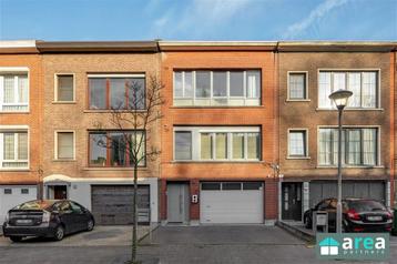 Opbrengsteigendom te koop in Hoboken, 5 slpks, Maison individuelle, 5 pièces