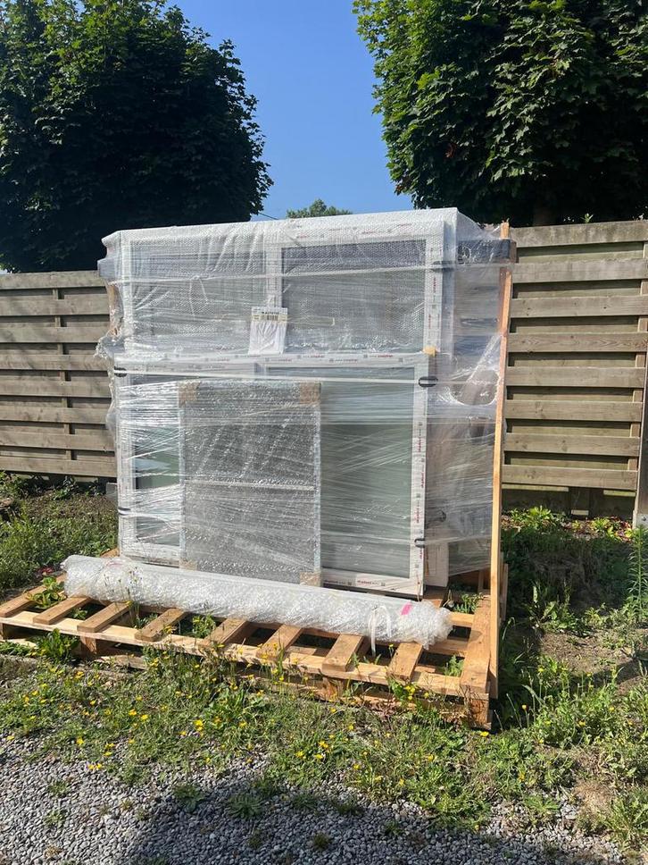 Aluplast schuifdeur en raam met vliegenraam, Doe-het-zelf en Bouw, Raamkozijnen en Schuifdeuren, Nieuw, Kunststof, Ophalen