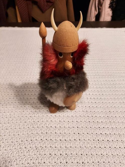 Vintage Houten Viking Figurine – Scandinavisch Design – 17, Verzamelen, Overige Verzamelen, Ophalen of Verzenden