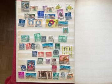 Postzegels van verschillende herkomst beschikbaar voor biedingen