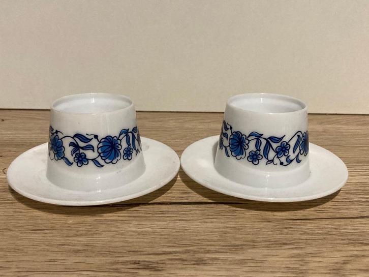 2 vintage plastic eierdopjes, Verzamelen, Retro, Ophalen of Verzenden