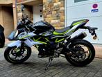 Kawasaki Z125, Motoren, Particulier, 125 cc, 11 kW of minder, 1 cilinder