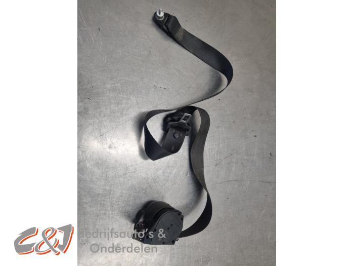 Veiligheidsgordel links-voor van een Iveco Daily, Auto-onderdelen, Interieur en Bekleding, Overige automerken, Gebruikt, 3 maanden garantie