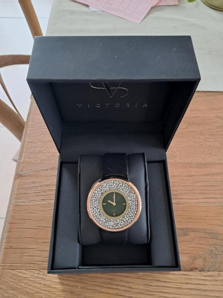 Dameshorloge Victoria, Handtassen en Accessoires, Horloges | Dames, Zo goed als nieuw, Polshorloge, Overige merken, Overige materialen