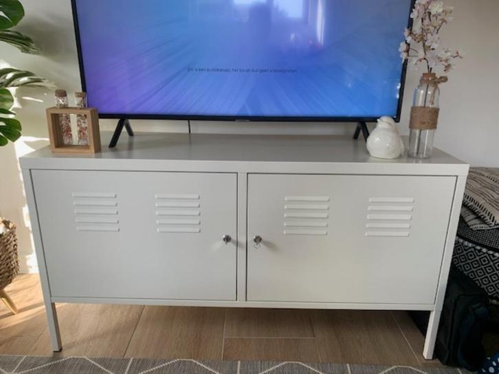 Tv meubel, Huis en Inrichting, Kasten | Schoenenkasten, Zo goed als nieuw, Ophalen
