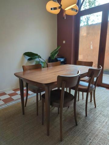 Vintage uitschuifbare tafel + 5 stoelen, Huis en Inrichting, Tafels | Eettafels, Ophalen, Gebruikt