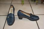 Escarpins trotteurs en cuir aéré marine Pointure 37 Très Bon, Enlèvement ou Envoi, Escarpins, Porté, Bleu