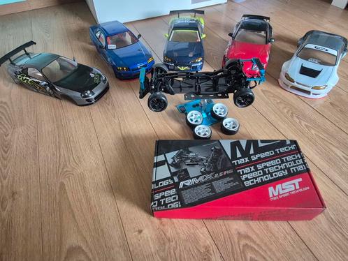 Rc Drift chassis Mst Rmx 2.5 rs kit met 5 body´s, Hobby en Vrije tijd, Modelbouw | Radiografisch | Auto's, Nieuw, Ophalen of Verzenden