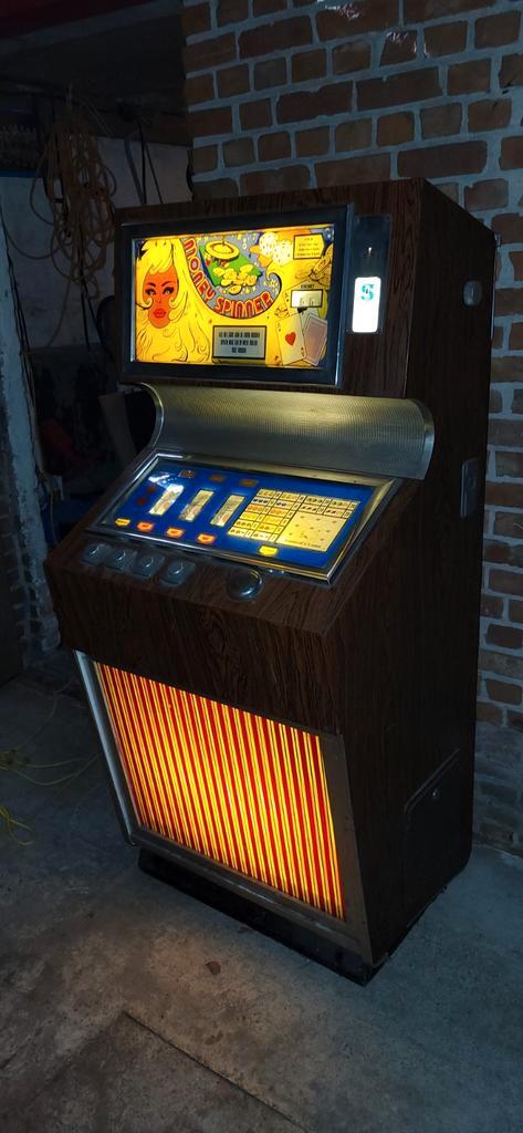 Mooie oude Gokkast 1965, Verzamelen, Automaten | Gokkasten en Fruitautomaten, Gebruikt, Gulden, Ophalen