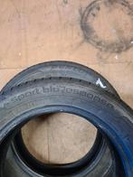 185/60/15 2 Dunlop Bluresponse

Prijs voor beide., Enlèvement, Utilisé, Pièces universelles