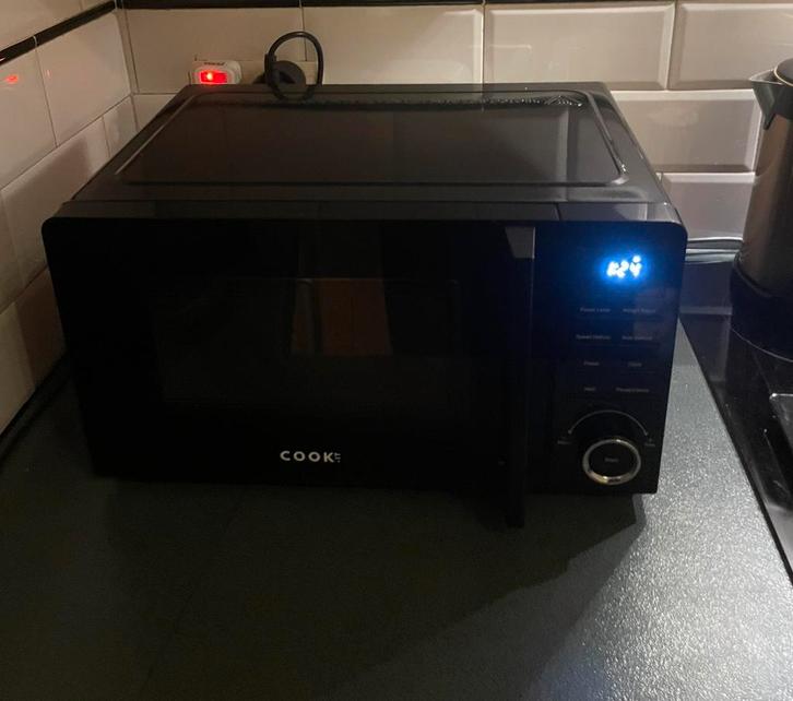 COOK-IT Vrijstaande Microgolfoven - 20L -  700W, Elektronische apparatuur, Microgolfovens, Gebruikt, Vrijstaand, Microgolfoven