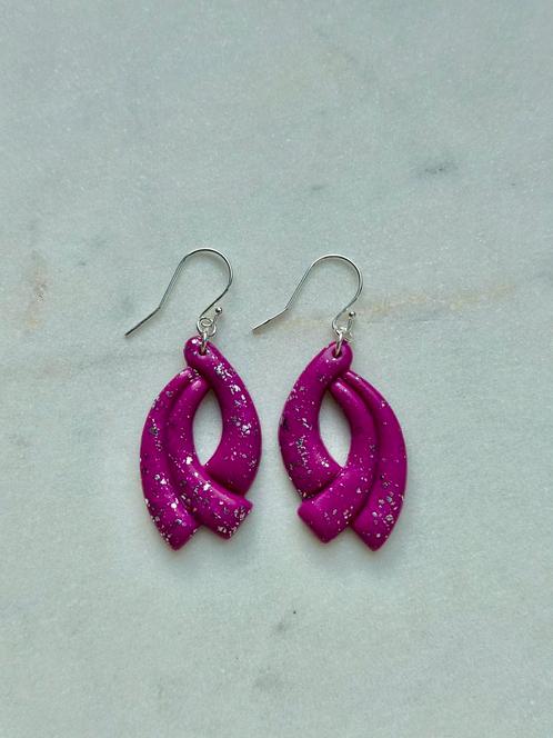 Zelfgemaakte oorbellen, Handtassen en Accessoires, Oorbellen, Nieuw, Hangers, Zilver, Paars, Ophalen of Verzenden