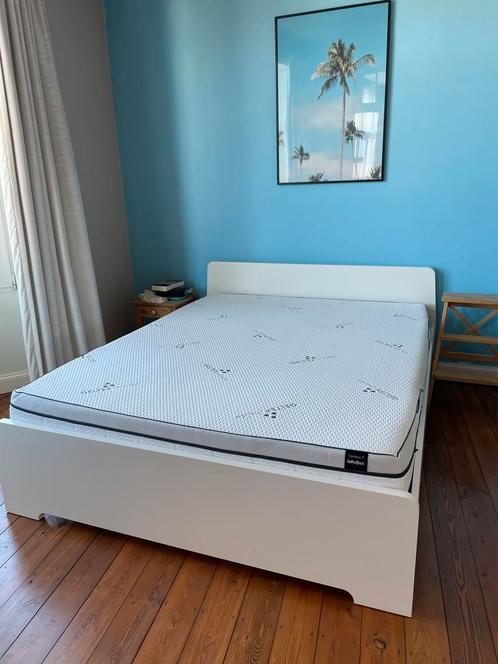 Bed Ikea - goede staat, Huis en Inrichting, Slaapkamer | Bedden, Zo goed als nieuw, 160 cm, 200 cm, Verstelbaar, Ophalen