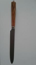 12 Couteaux, Antiquités & Art, Enlèvement