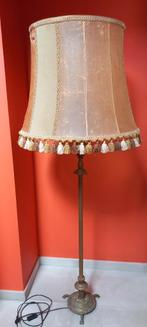 Staande retro antieke lamp, Antiek en Kunst, Ophalen of Verzenden