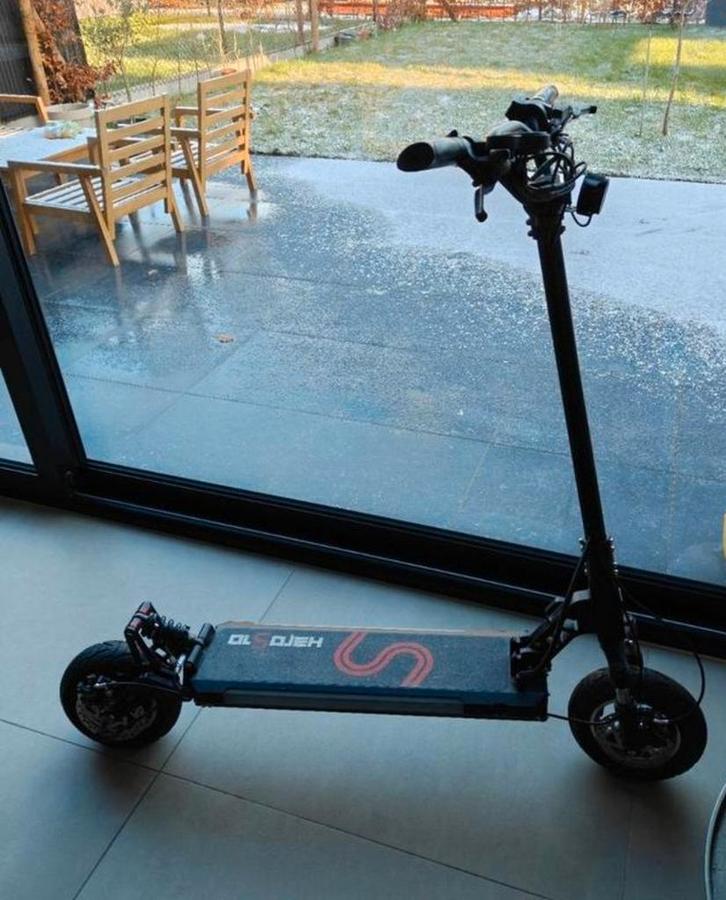 Te koop: Hero S10 Elektrische Step – Slechts 30 km gerede, Fietsen en Brommers, Elektrische fietsen, Ophalen