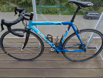 Gianni Motta koersfiets  beschikbaar voor biedingen