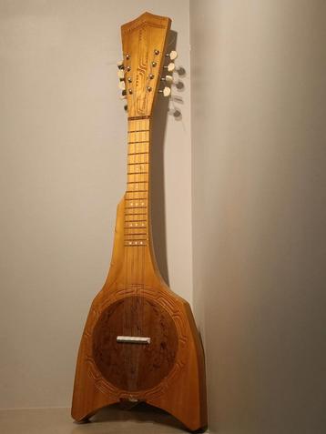 Guitare a 8 cordes Taimana UKULÉLÉ fabriquées à la main. 