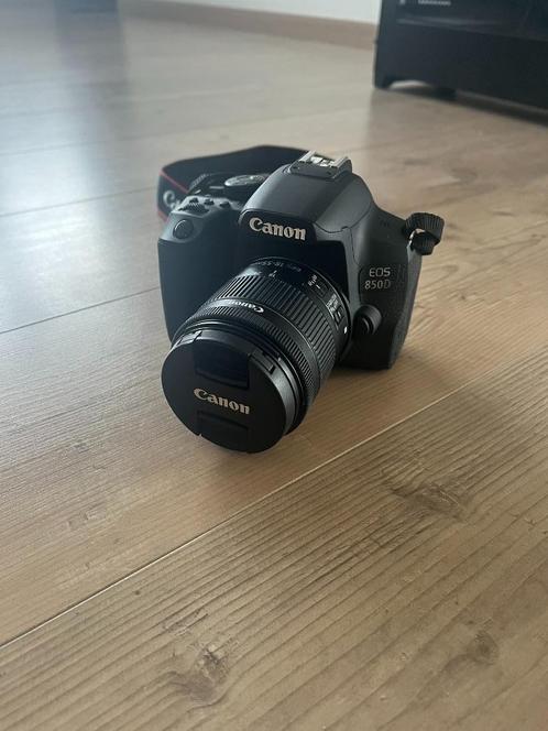 Canon EOS 850D + EF-S 18-55mm f/4-5.6 IS STM-lens, Audio, Tv en Foto, Videocamera's Digitaal, Zo goed als nieuw, Camera, Geheugenkaart