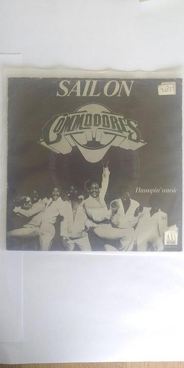 single commodores--sail on--- beschikbaar voor biedingen