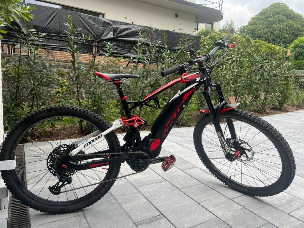 ② Vélo VTT électrique Fantic XF1 Integra 160 VTTAE Enduro M