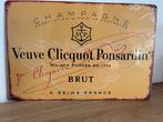 Veuve Clicquot champagnekleurige metalen plaat, Verzamelen, Merken en Reclamevoorwerpen, Ophalen of Verzenden, Zo goed als nieuw