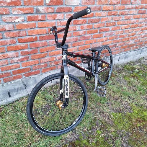 Bmx Redline maat Expert, Fietsen en Brommers, Fietsen | Crossfietsen en BMX, Gebruikt, Ophalen