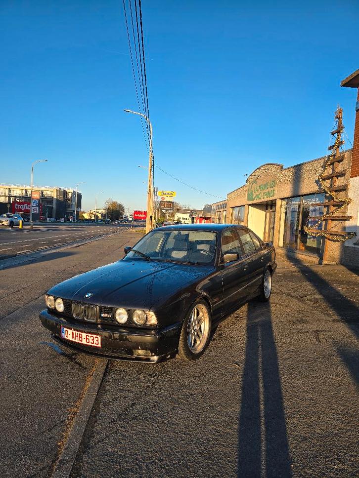 Bmw m5 e34, Auto's, BMW, Particulier, 5 Reeks, Airconditioning, Centrale vergrendeling, Elektrische buitenspiegels, Elektrische stoelverstelling