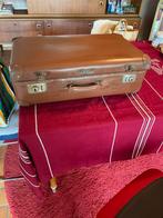 Vintage bruine reiskoffer, Ophalen, 50 tot 60 cm, Hard kunststof, Slot