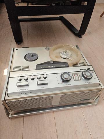 Grundig de luxe tk 247  beschikbaar voor biedingen