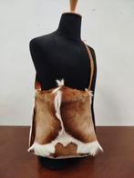 Zuid-Afrikaans handgemaakte handtas springbokbont en leder, Enlèvement ou Envoi, Utilisé, Brun, Sac à main