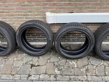 Winter banden 245/45r19 V klasse beschikbaar voor biedingen