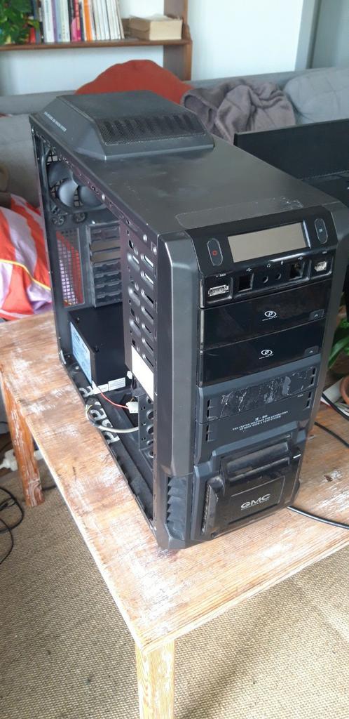 Cyberpunk ATX pc case, Computers en Software, Computerbehuizingen, Refurbished, Ophalen