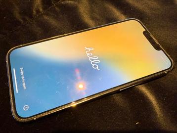 iPhone 13 Pro bleu 256 Mb et accessoires  beschikbaar voor biedingen