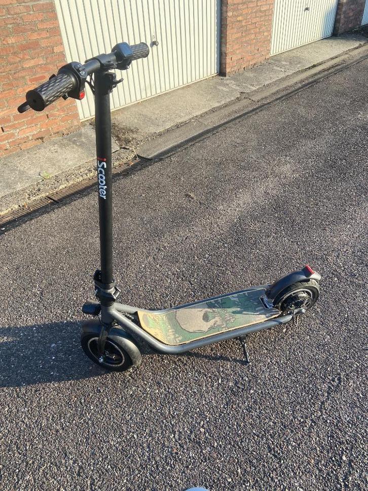 e-step, Fietsen en Brommers, Steps, Gebruikt, Elektrische step (E-scooter), Ophalen