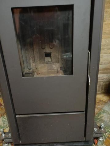 Pelletkachel Vittoria 8kw, 2 stuks 2020 - 2022 beschikbaar voor biedingen