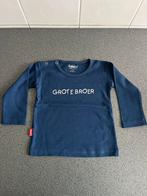 Blauwe longsleeve ‘grote broer’ - 1/2 jaar, Enfants & Bébés, Vêtements enfant | Taille 92, Enlèvement ou Envoi, Comme neuf, Garçon