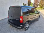 Peugeot partner/3zits/airco/weinig km/gekeurd, Auto's, 1600 cc, Zwart, Particulier, Te koop