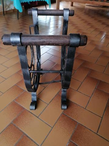 Porte bouteilles en fer forgé et bois, Huis en Inrichting, Woonaccessoires | Wijnrekken, Ophalen, Zo goed als nieuw, Hout