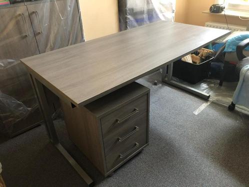 Bureau met afzonderlijke ladeblok, Huis en Inrichting, Bureaus, Gebruikt, Bureau, Ophalen