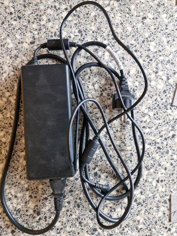 AC Adapter for laptop beschikbaar voor biedingen